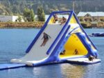 Scivolo Gonfiabile Del Lago